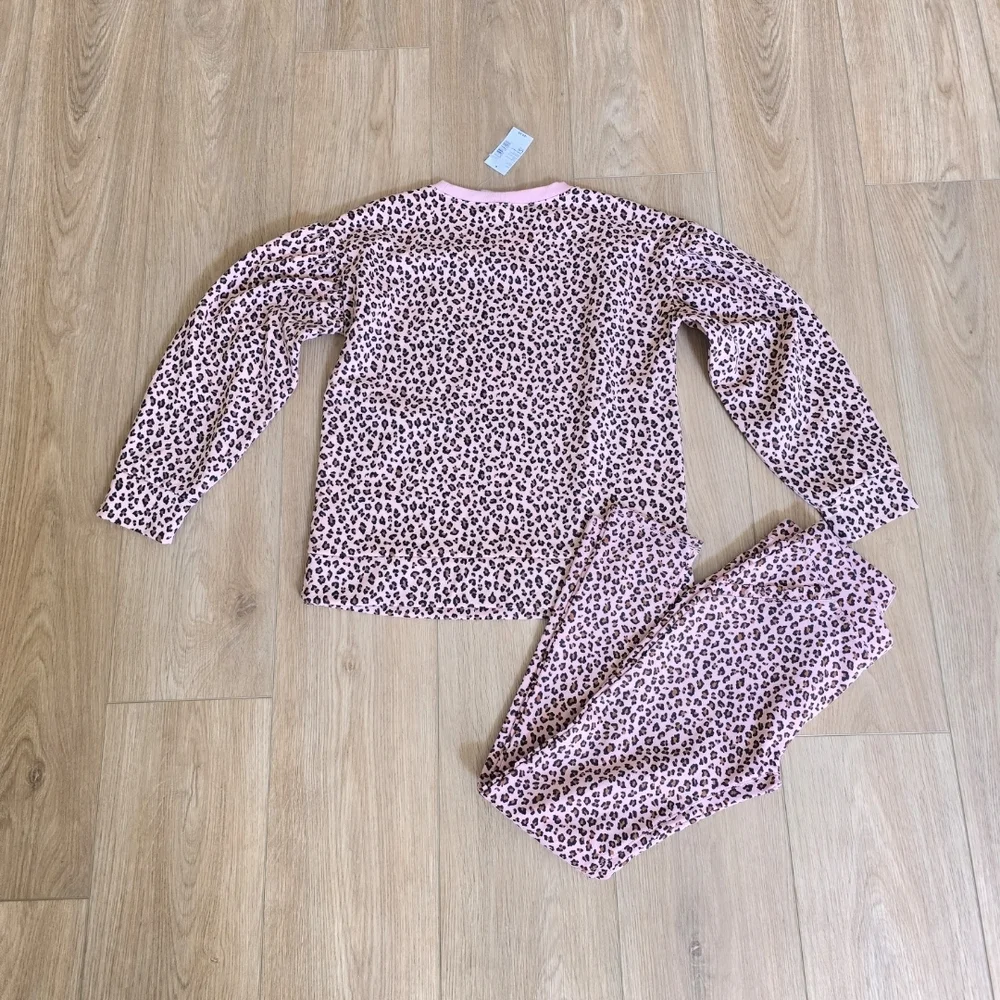 The Children's Place Pink Leopard Sweatsuit Set NWT